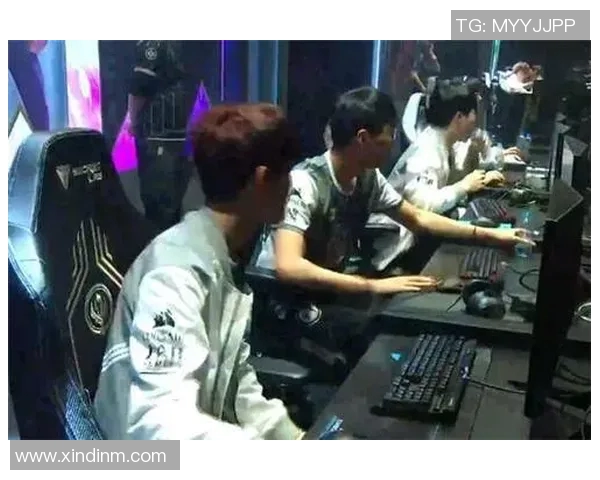 RE-Girls战队女子公开赛连胜三局 核心选手战术执行力惊艳赛场